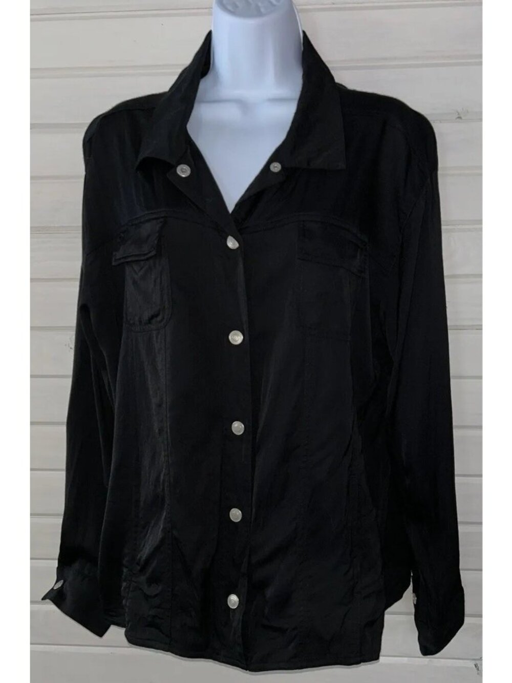 VTG Chicos Design Sz 3 (XL) Shiny Black Snap Front Shirt Jacket Stretch EUC